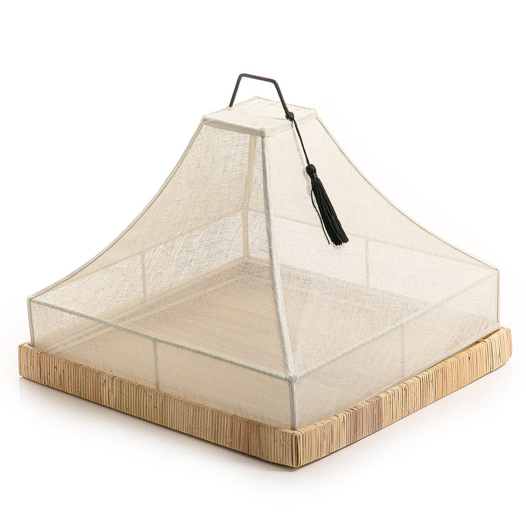 Rattan Square tray with linen cover -صينية مربعة من الروطان بغطاء كتان