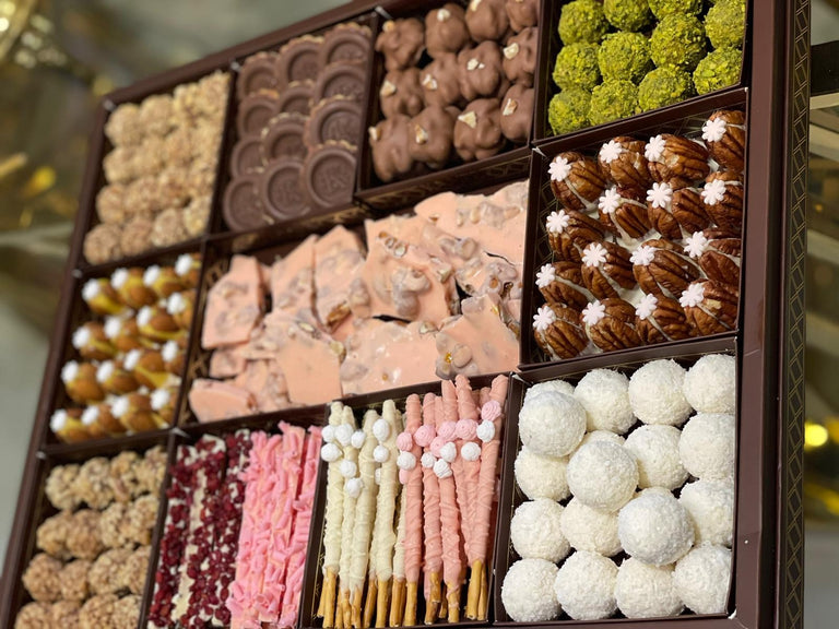 Chocolate Nuts tray - صينية الشوكولاتة والمكسرات