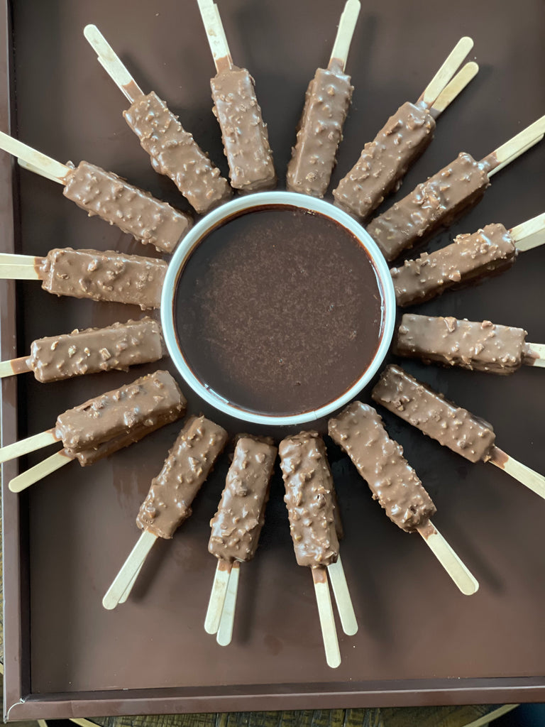 Crispy Wafer with Nutella Sauce - ويفر مقرمش بصلصة النوتيلا