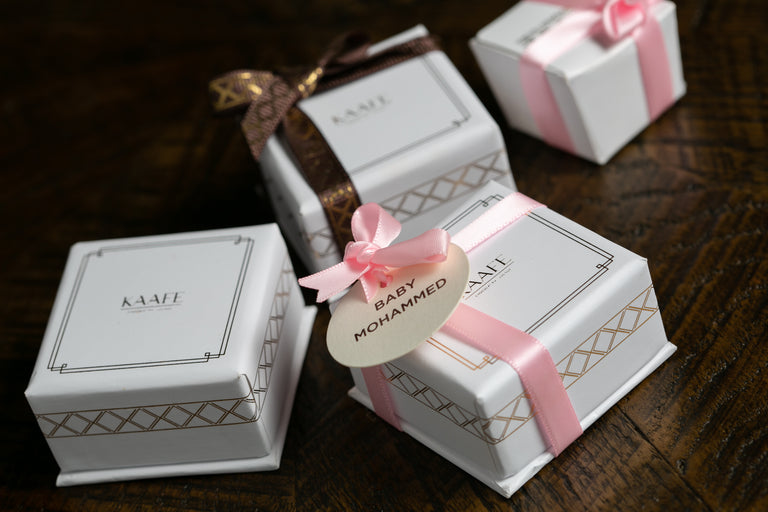 hardboard white 1 piece chocolate -لوح شوكولا أبيض 1 قطعة