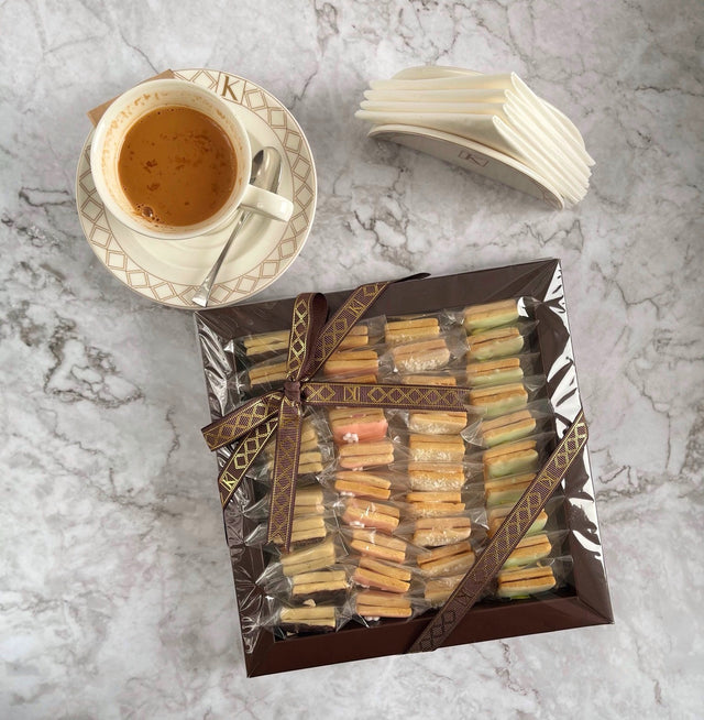 Glazed Petitfour - بيتفور جليزد