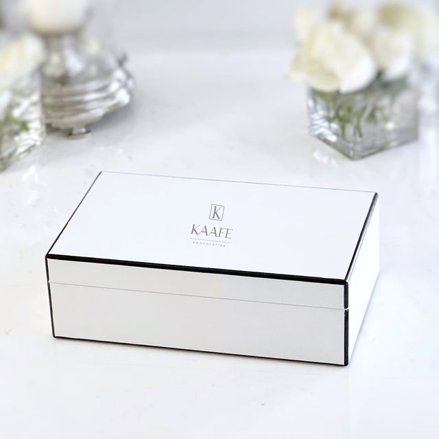 WOODEN MEDIUM WHITE BOX - صندوق خشبي متوسط أبيض