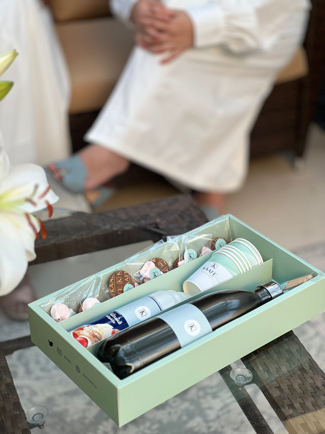 Hot Chocolate box -علبة شوكولاتة ساخنة