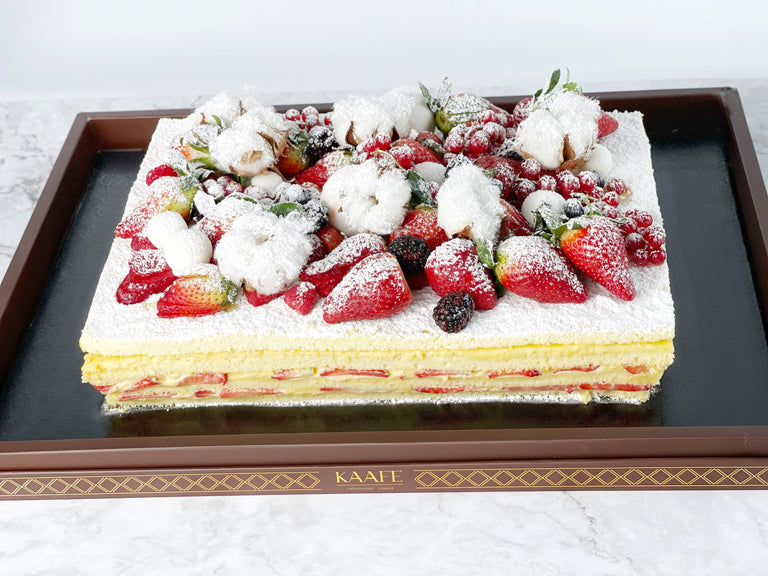 Strawberry snow cake - كيكة السنو بالفراولة