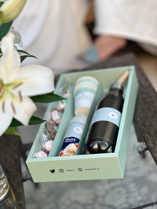 Hot Chocolate box -علبة شوكولاتة ساخنة